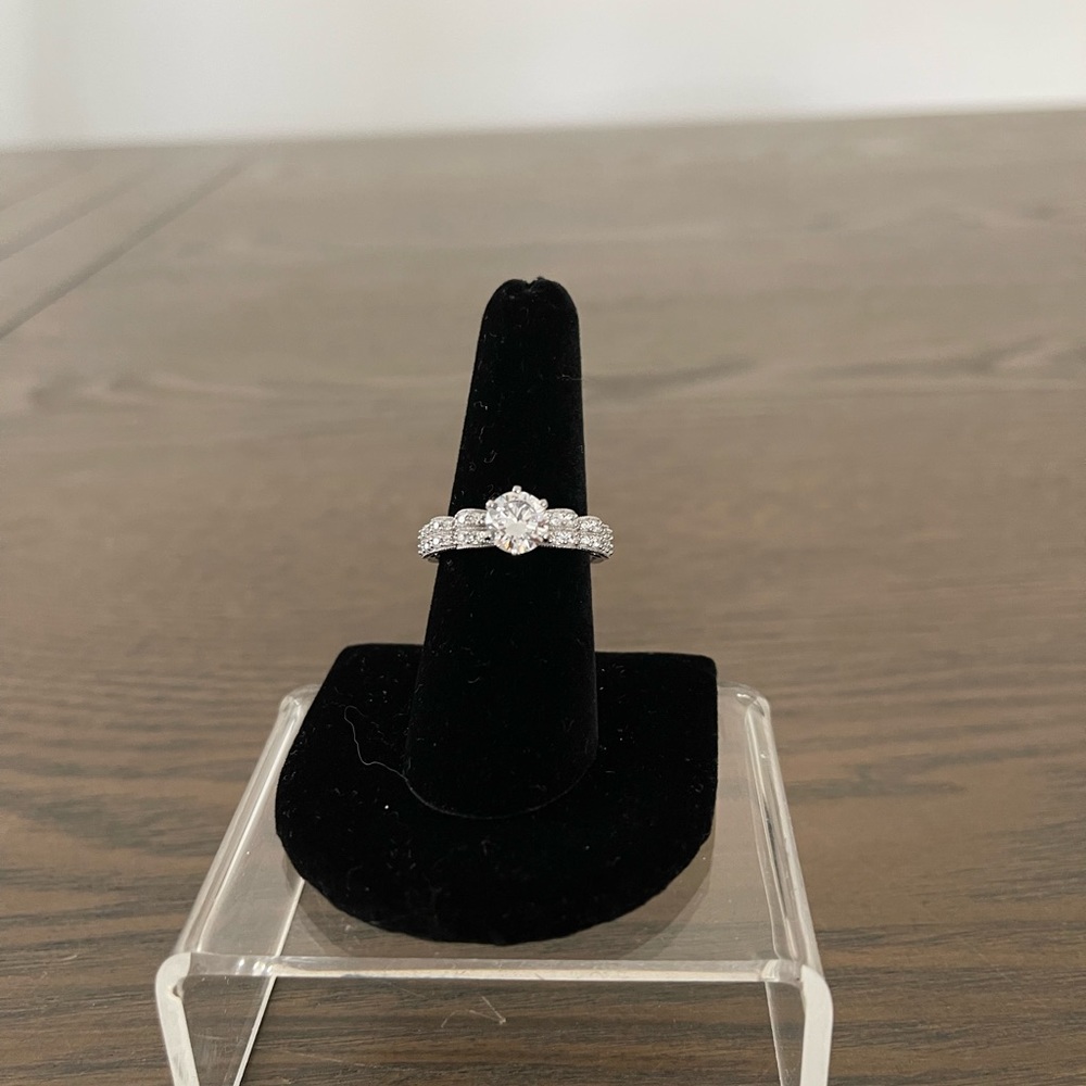 NEW Sterling Silver ring with tag attached